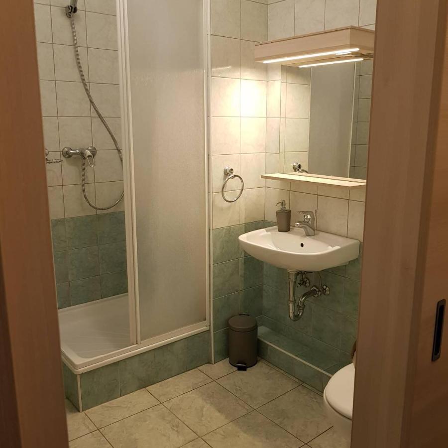 Hotel Grantek Ueduelohaz Balatonlelle Zewnętrze zdjęcie