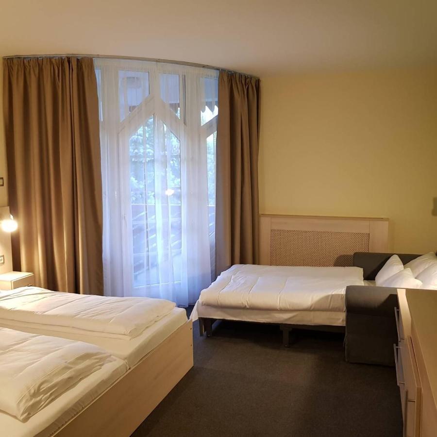 Hotel Grantek Ueduelohaz Balatonlelle Zewnętrze zdjęcie