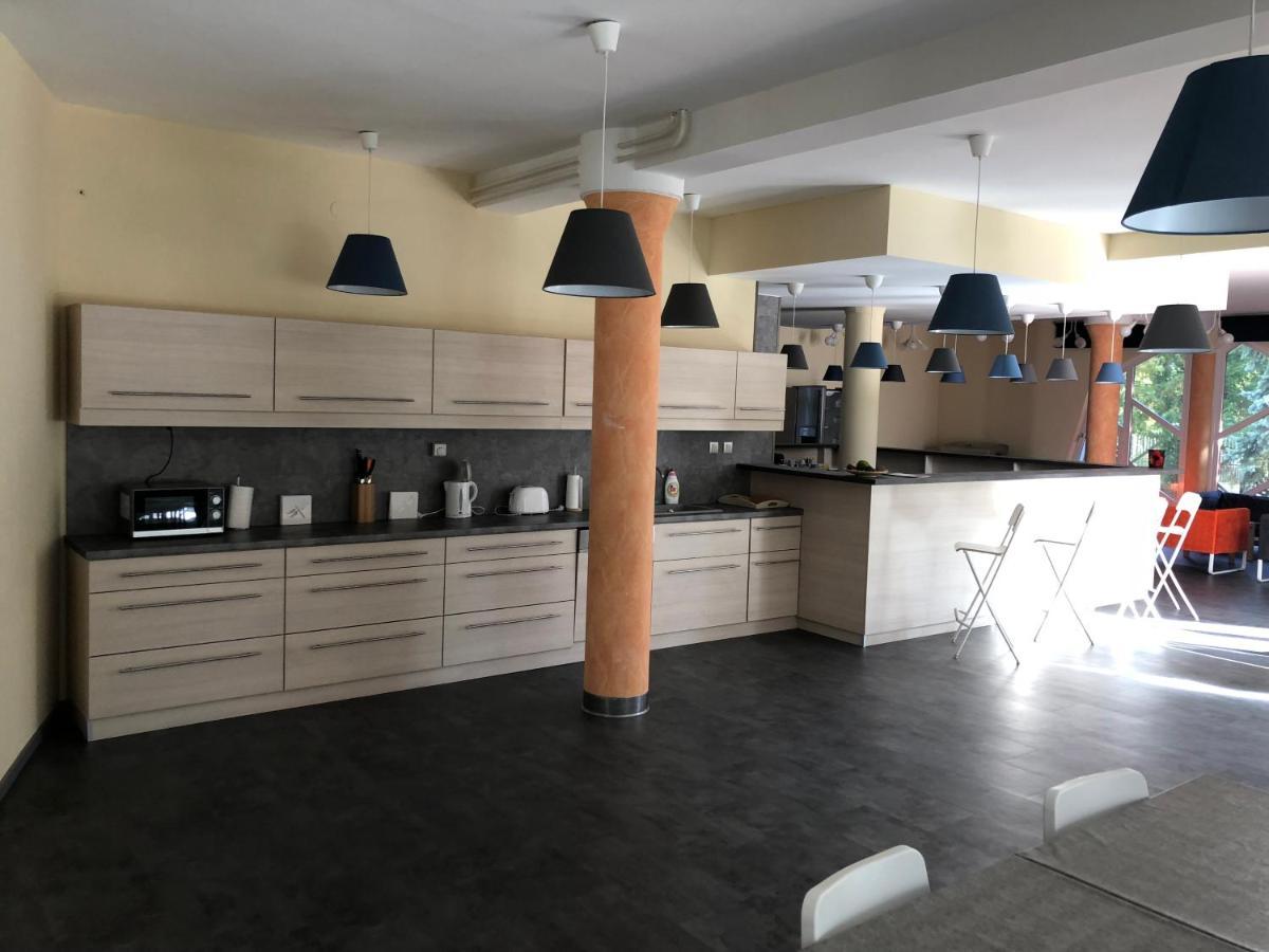Hotel Grantek Ueduelohaz Balatonlelle Zewnętrze zdjęcie